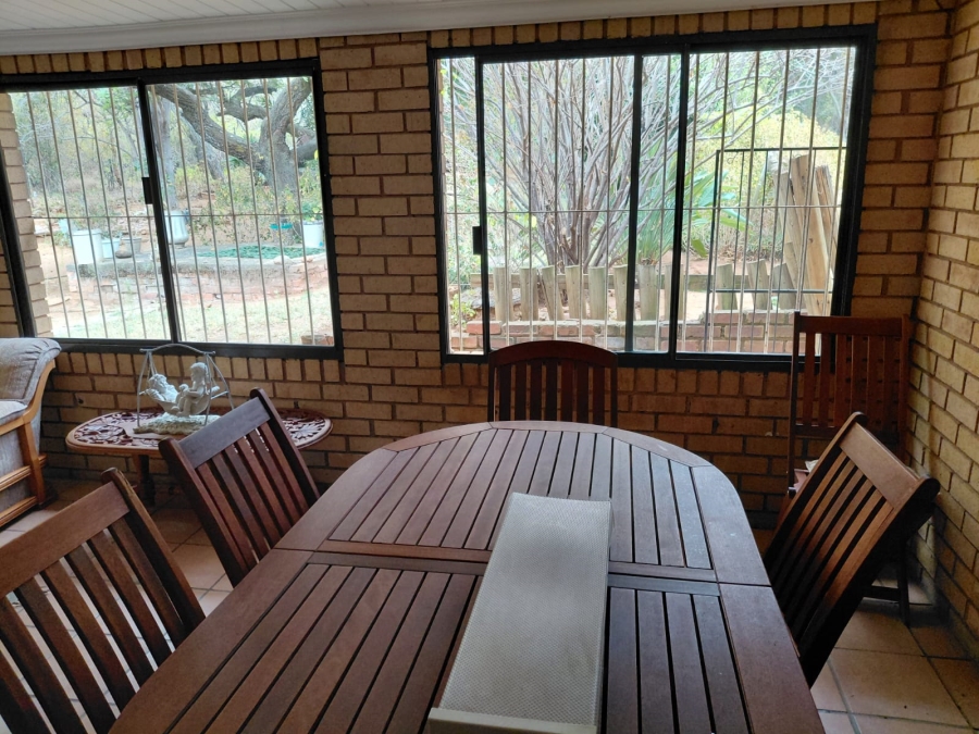 5 Bedroom Property for Sale in Roodekopjes Ah North West